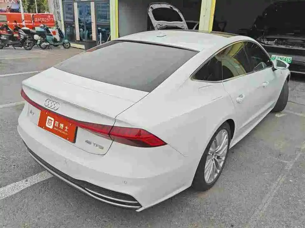 Audi A7 — фото 4