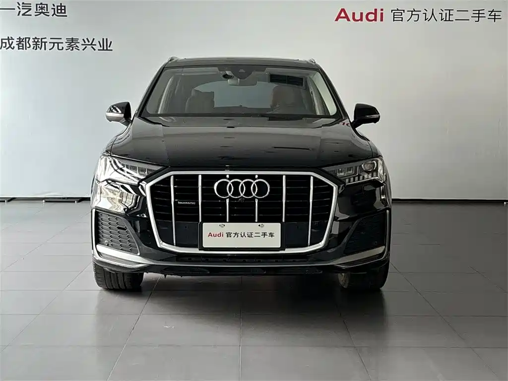 Audi Q7 — фото 2