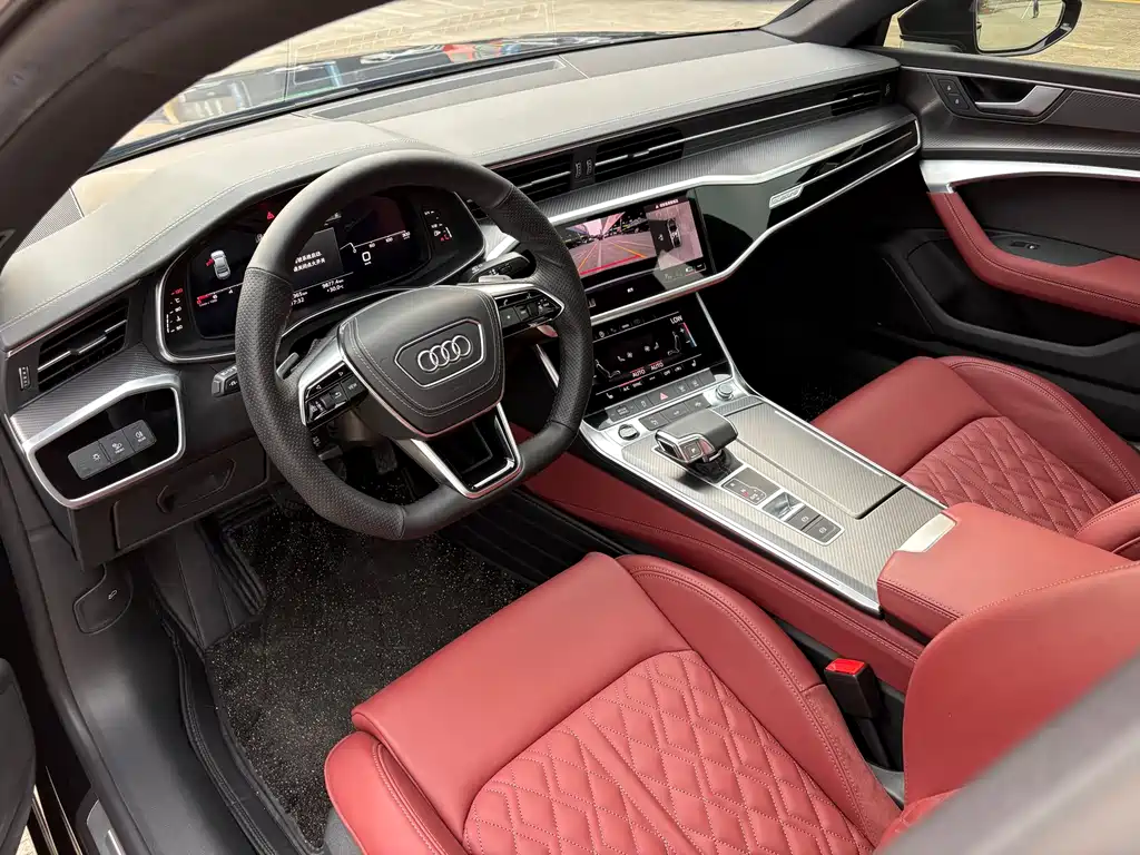 Audi A7L — фото 14