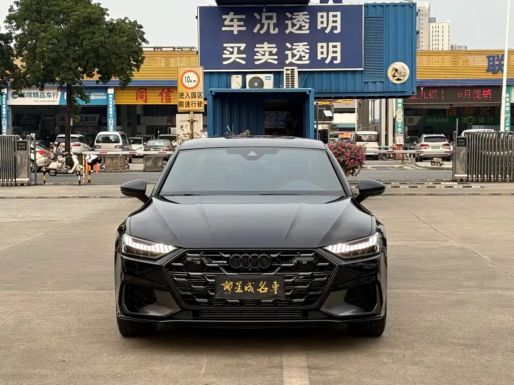 Audi A7L — фото 3