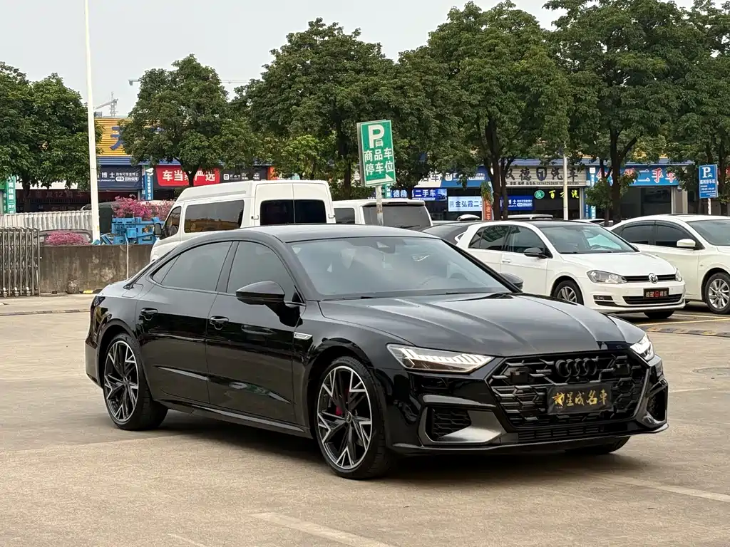 Audi A7L — фото 4