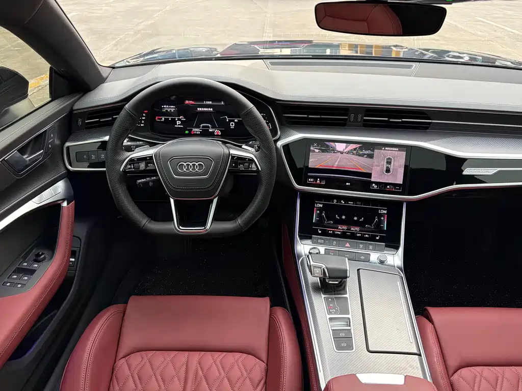 Audi A7L — фото 6