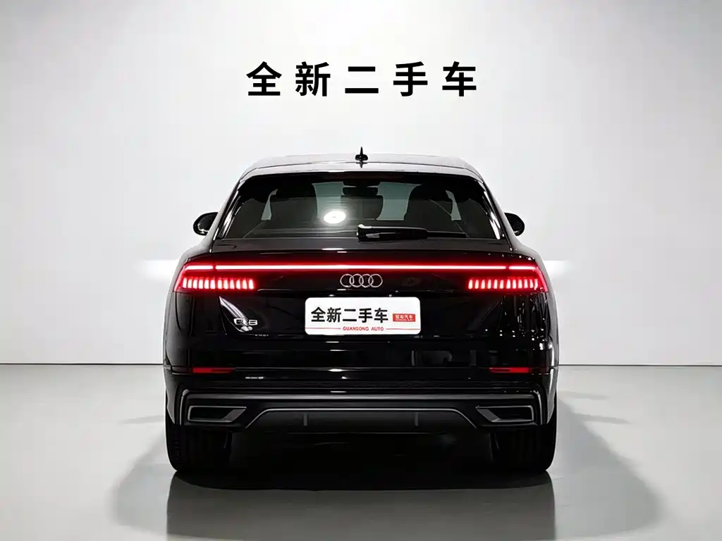 Audi Q8 — фото 5