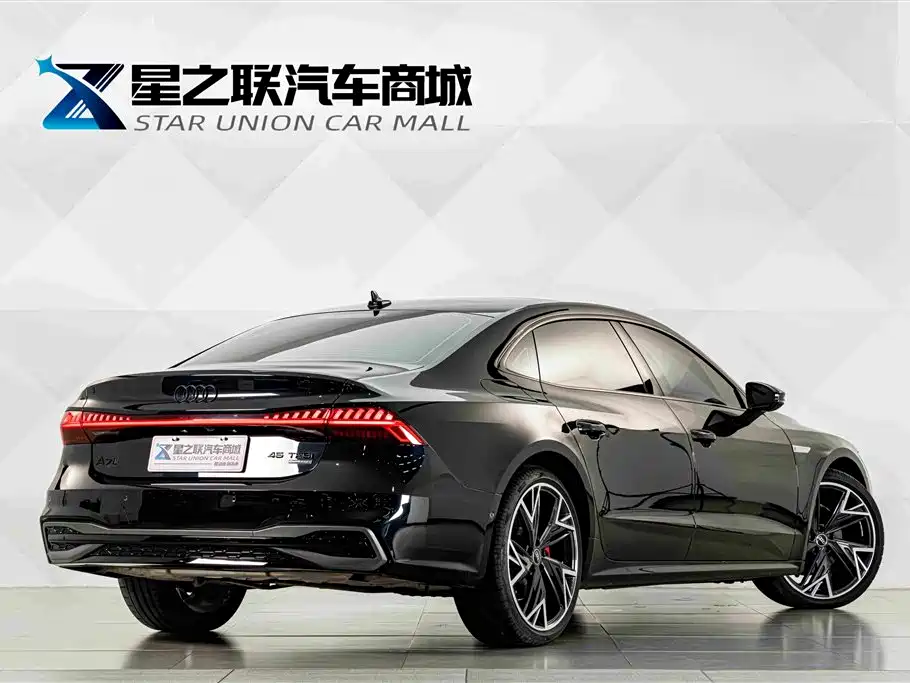 Audi A7L — фото 6