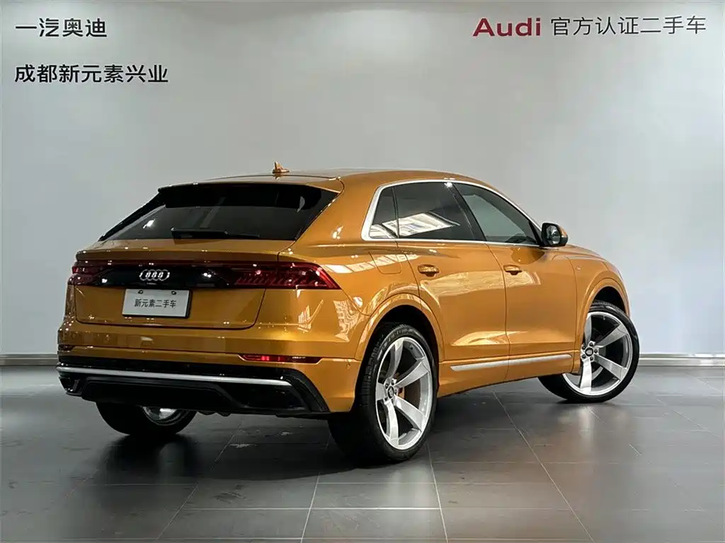Audi Q8 — фото 4