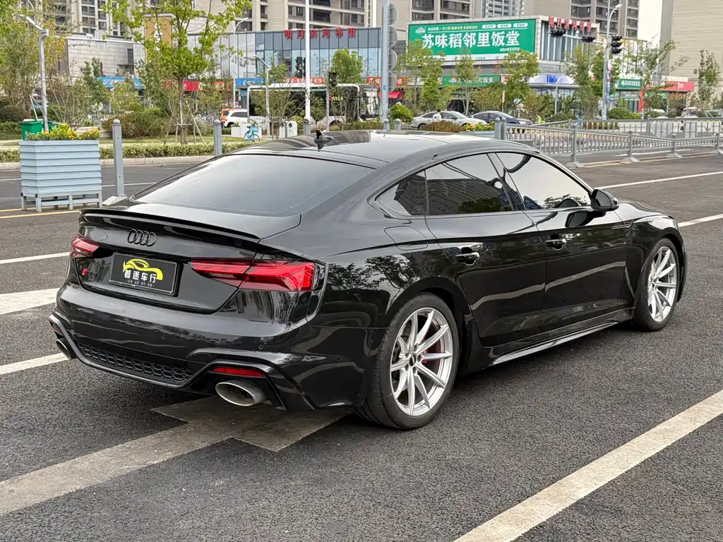 Audi RS 5 — фото 5