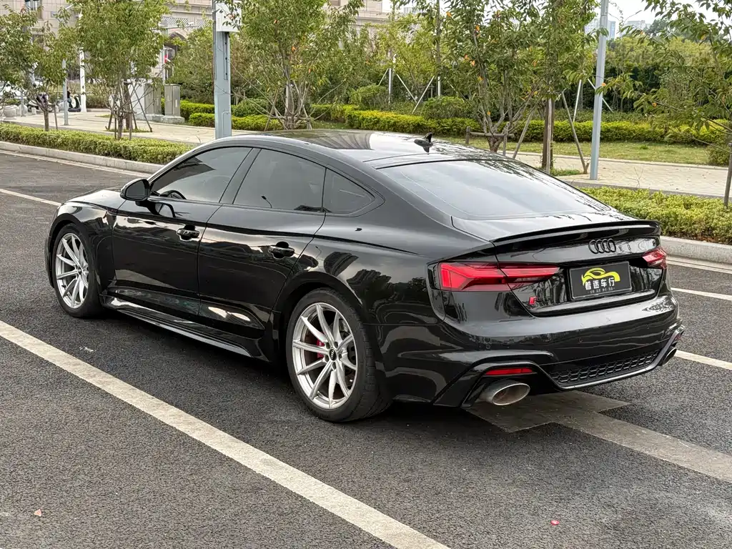 Audi RS 5 — фото 6