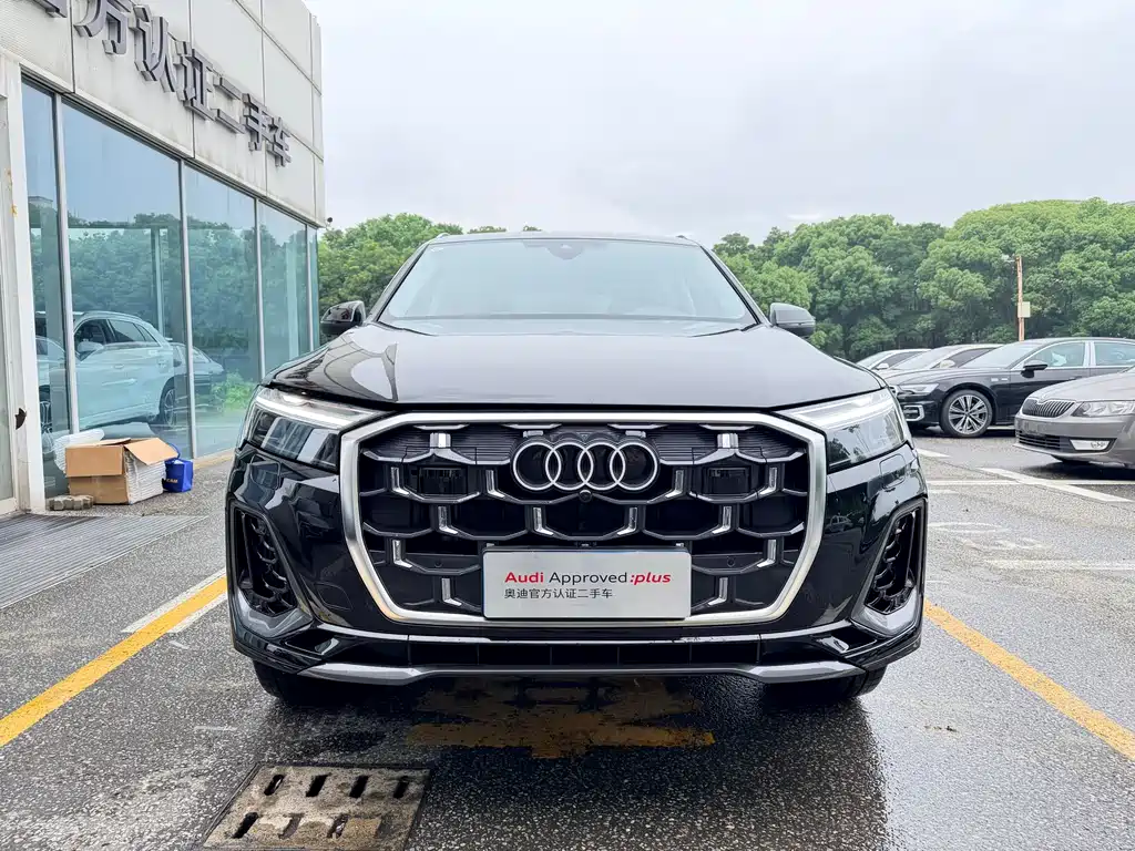 Audi Q7 — фото 2