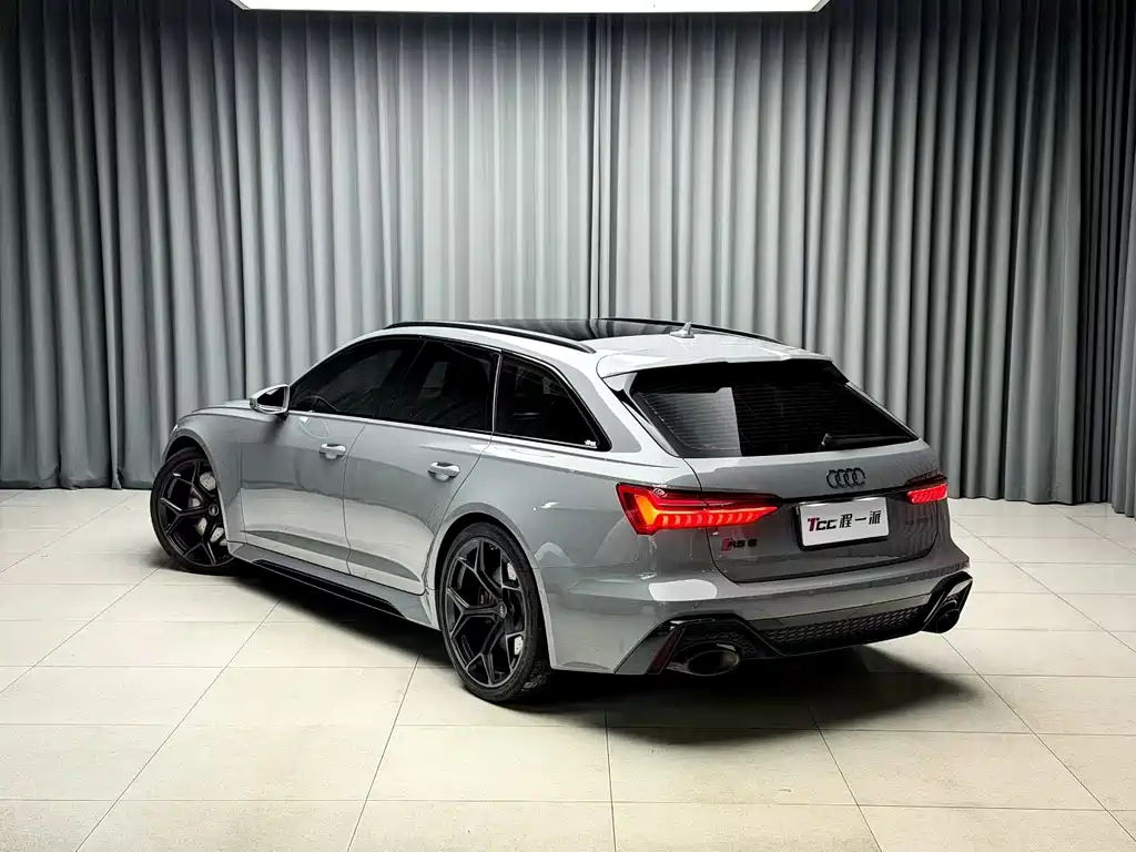 Audi RS 6 — фото 11
