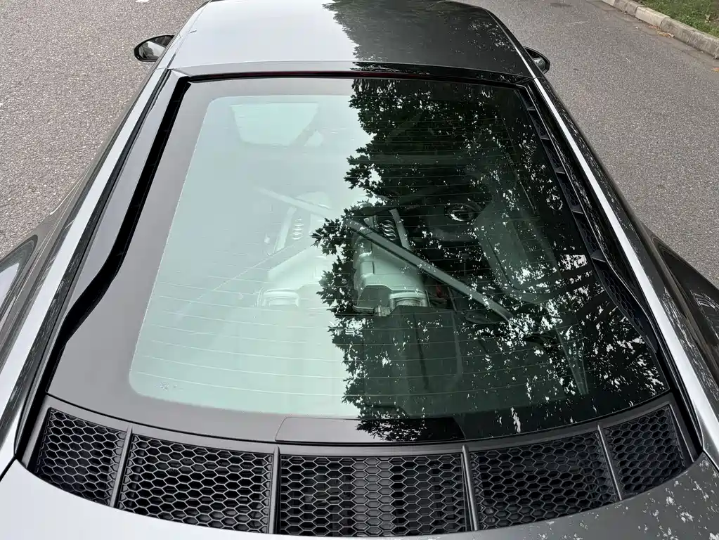 Audi R8 — фото 18