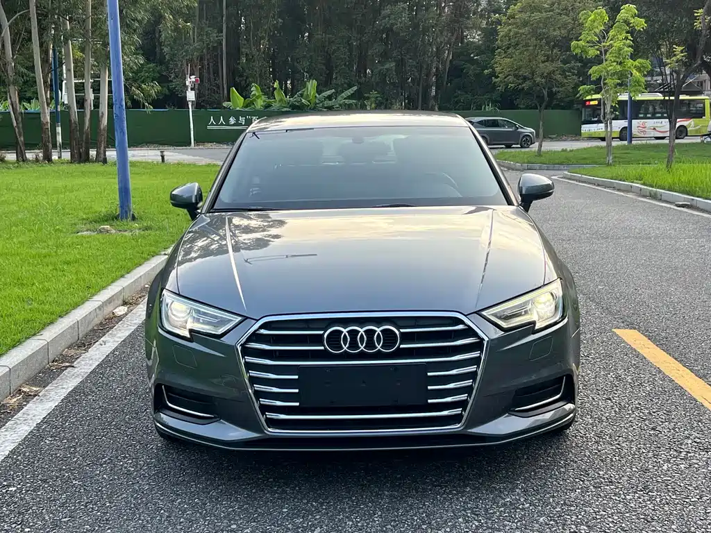 Audi A3 — фото 2