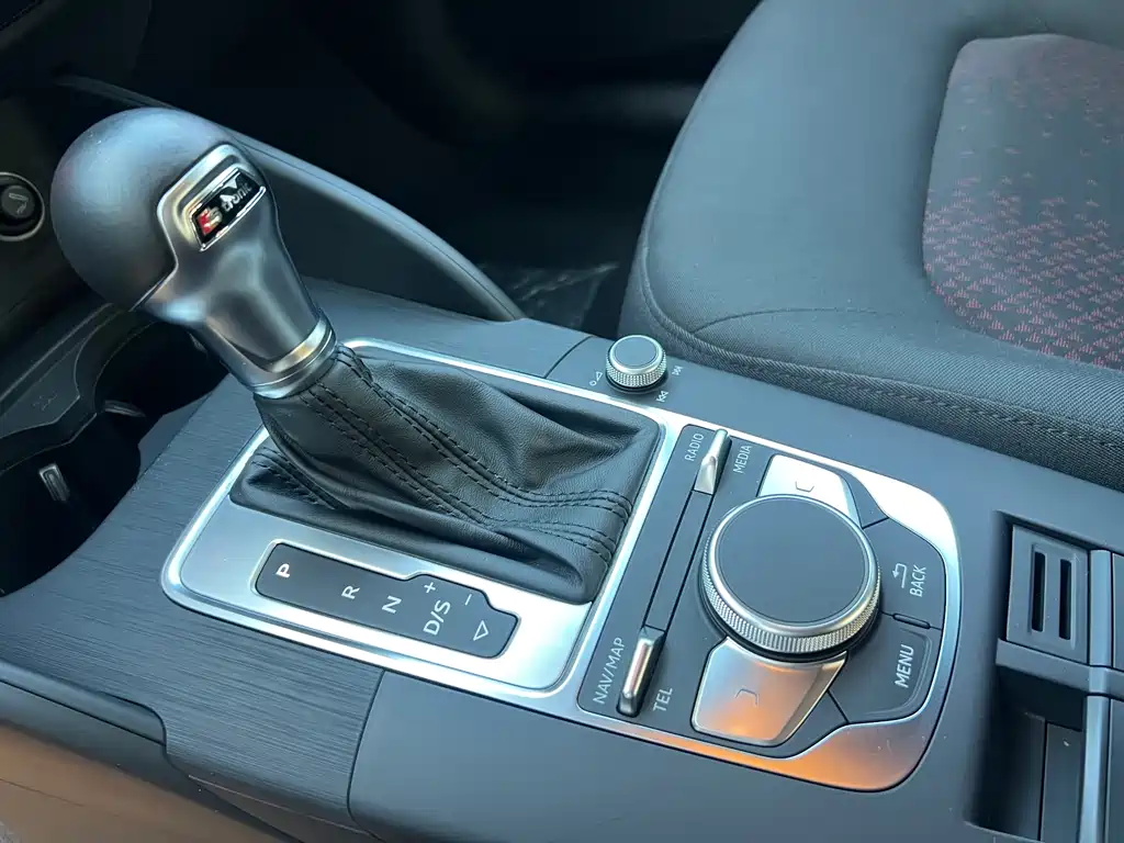 Audi A3 — фото 14