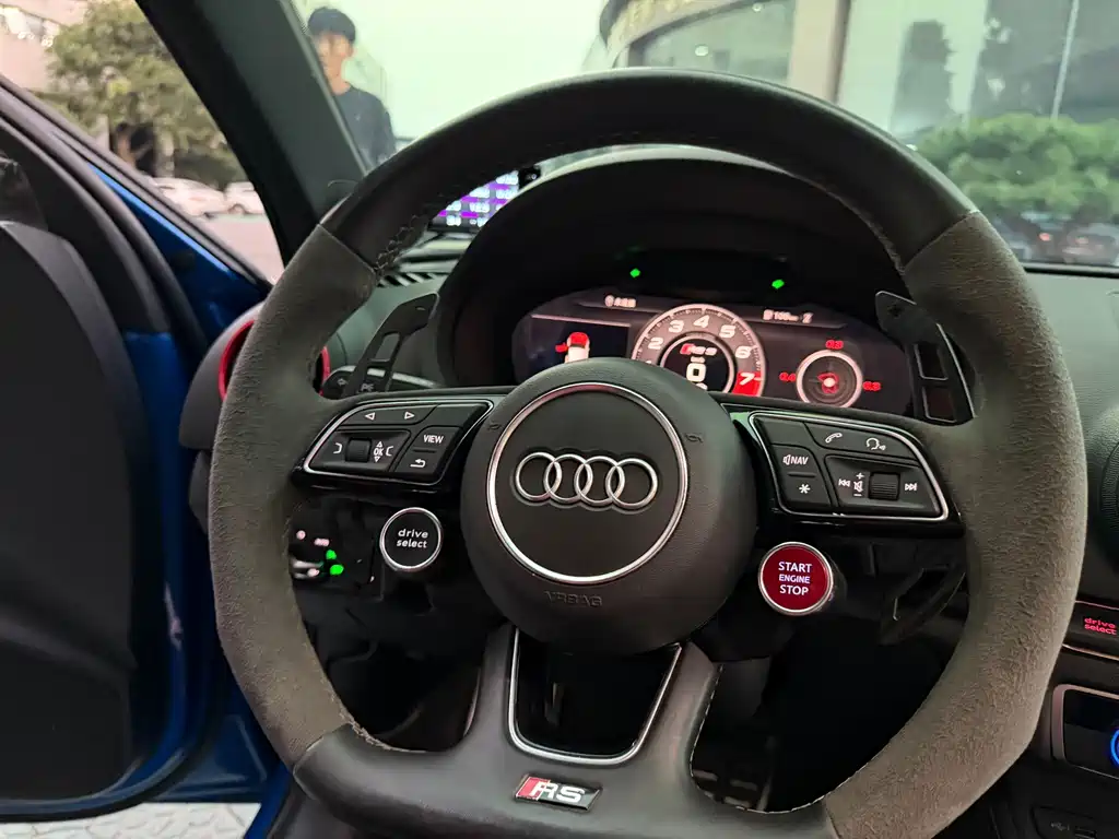Audi S3 — фото 11