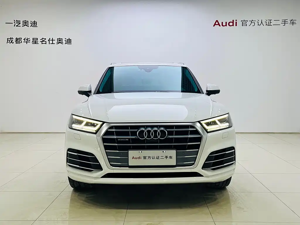 Audi Q5L — фото 2