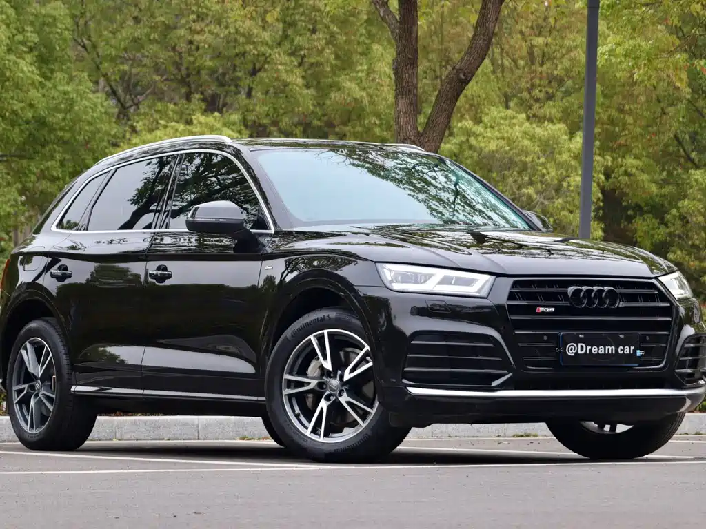 Audi Q5L — фото 3
