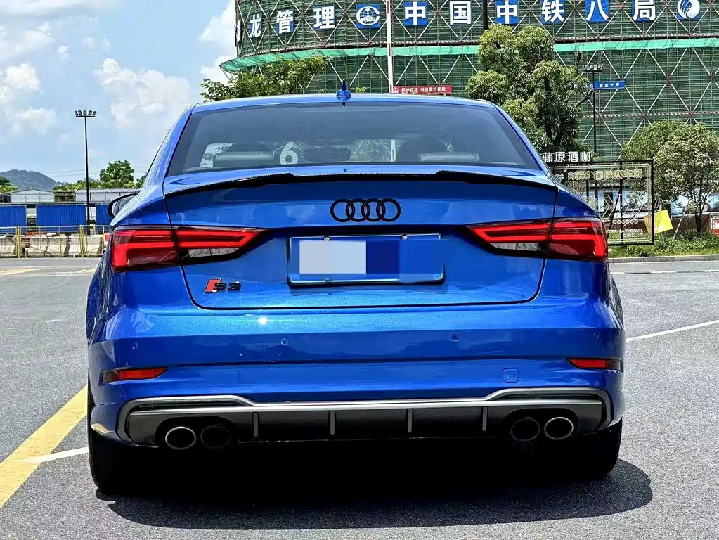 Audi S3 — фото 9