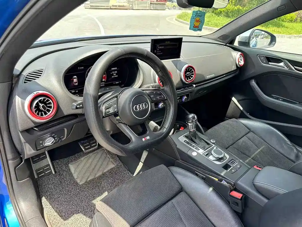 Audi S3 — фото 10