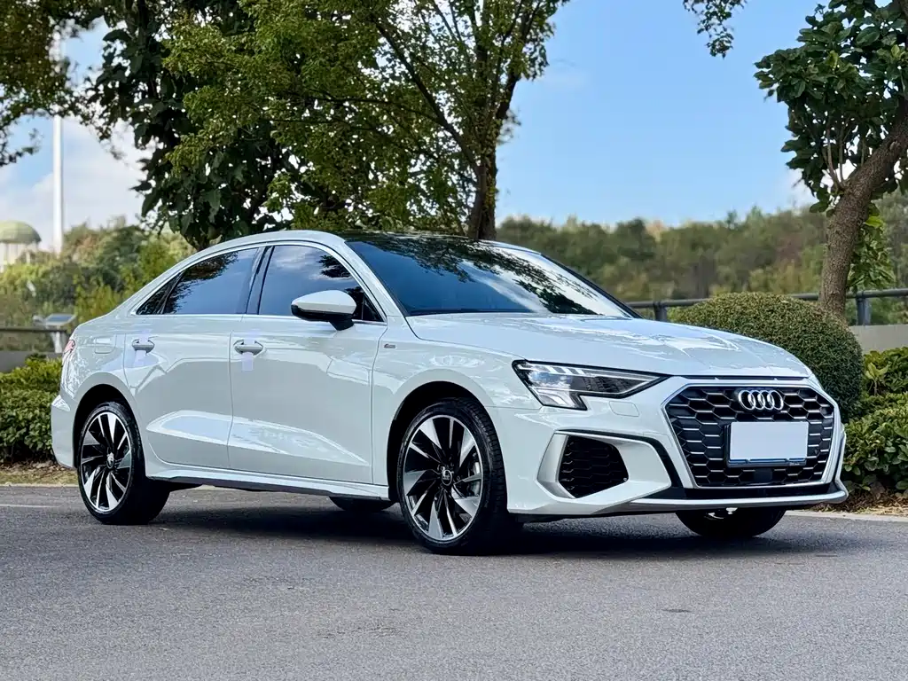Audi A3 — фото 3