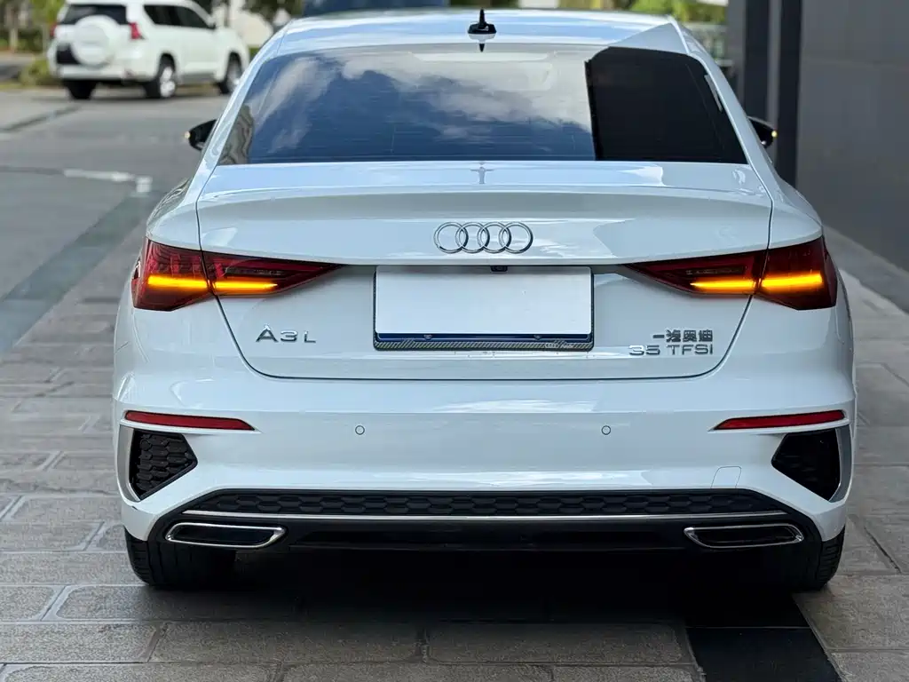 Audi A3 — фото 38
