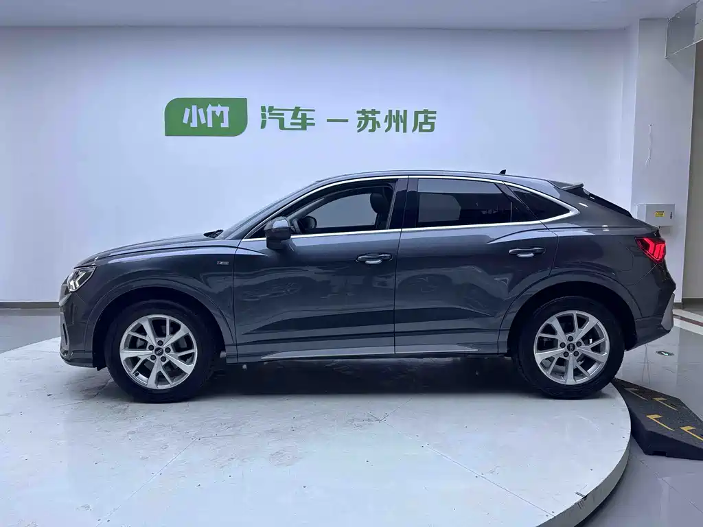 Audi Q3 Sportback — фото 7