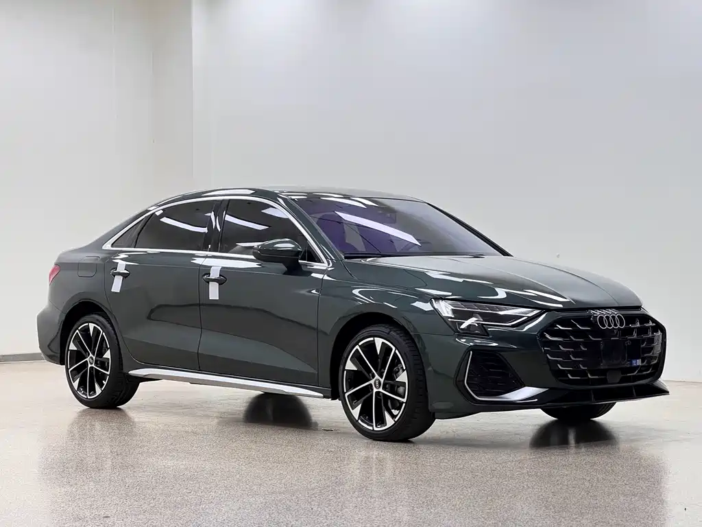 Audi A3 — фото 3
