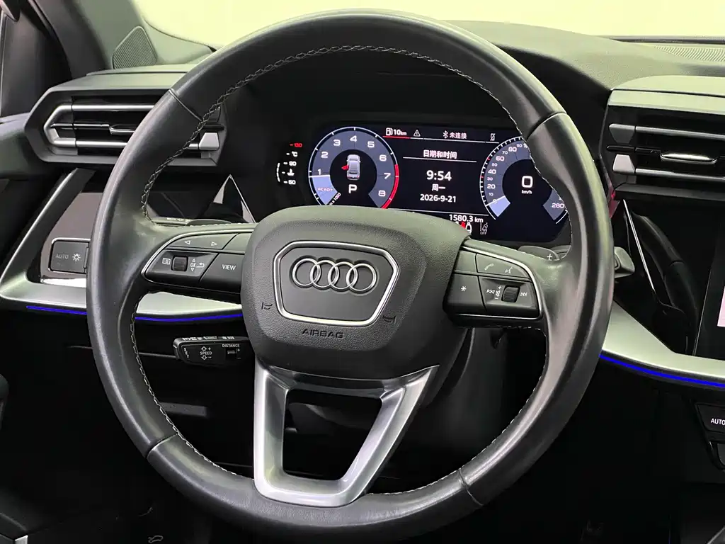 Audi A3 — фото 10