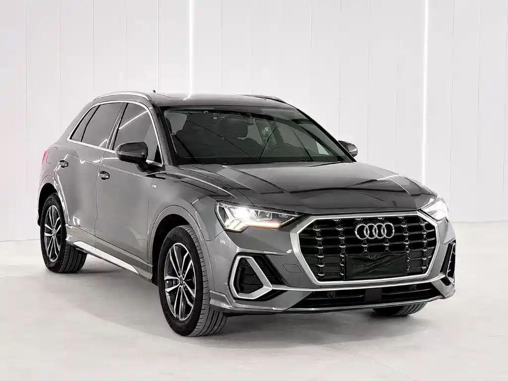 Audi Q3 — фото 3