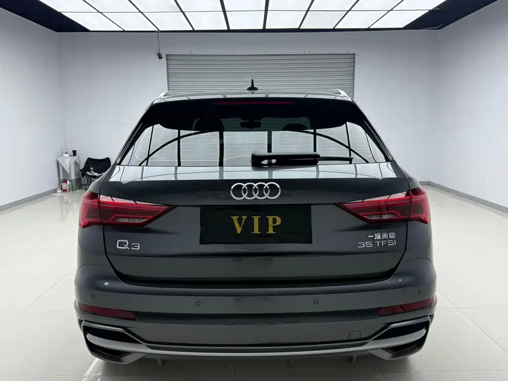 Audi Q3 — фото 5