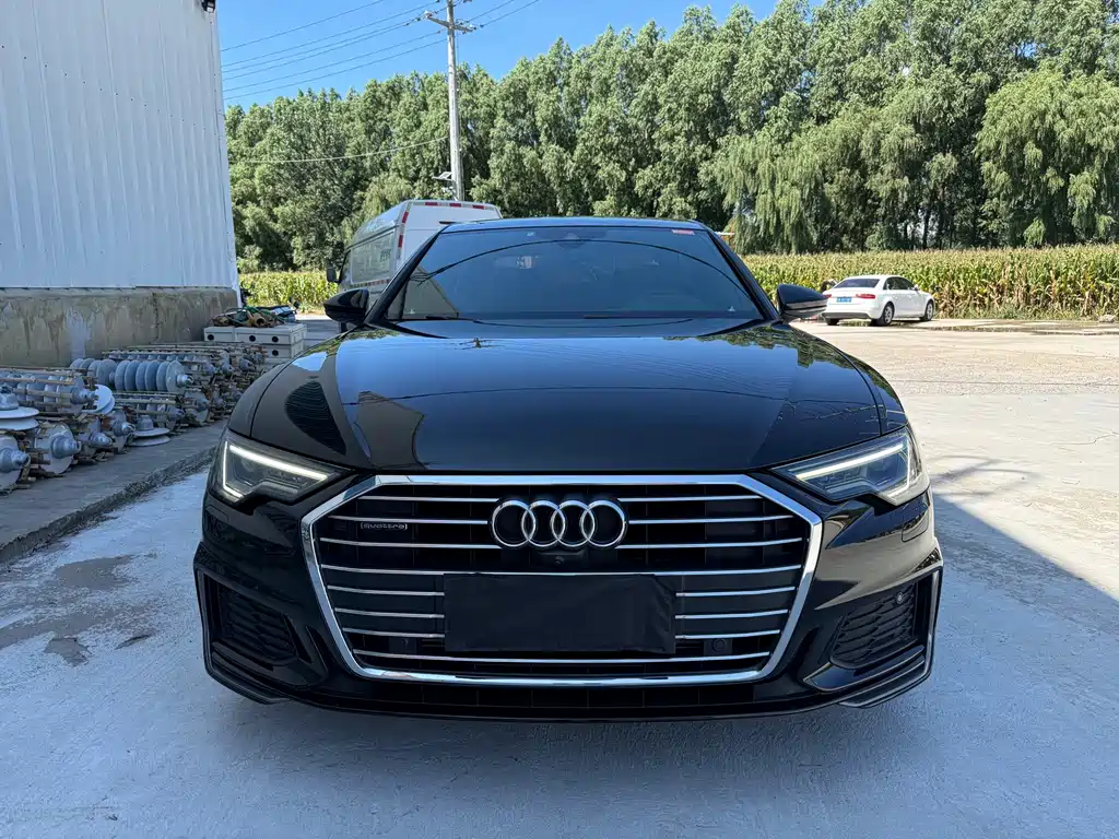 Audi A6L — фото 2