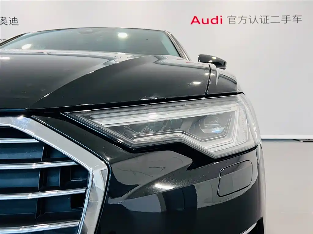 Audi A6L — фото 13