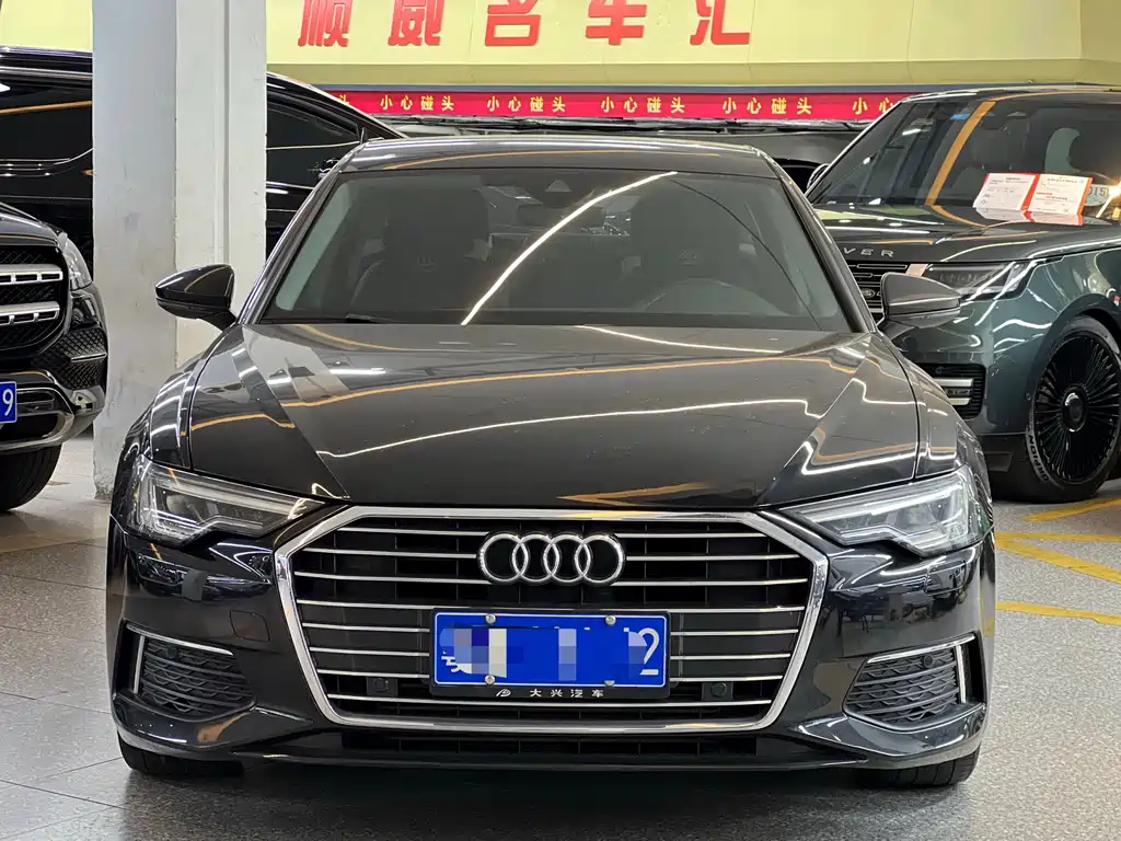 Audi A6L — фото 2