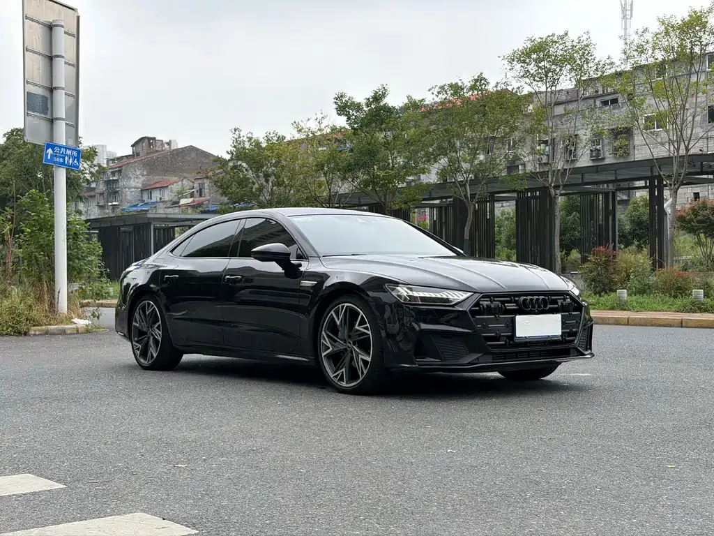 Audi A7L — фото 3