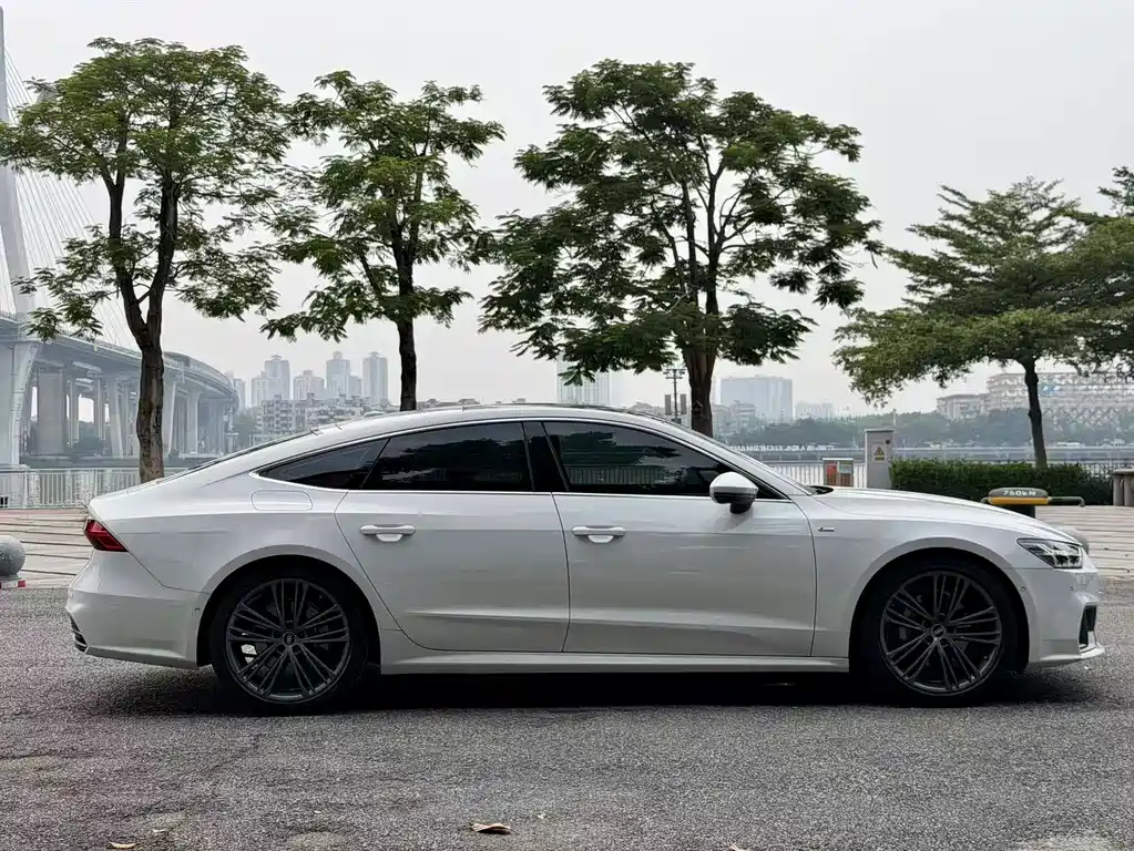 Audi A7 — фото 3