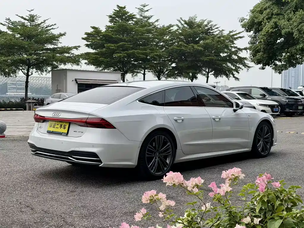 Audi A7 — фото 4