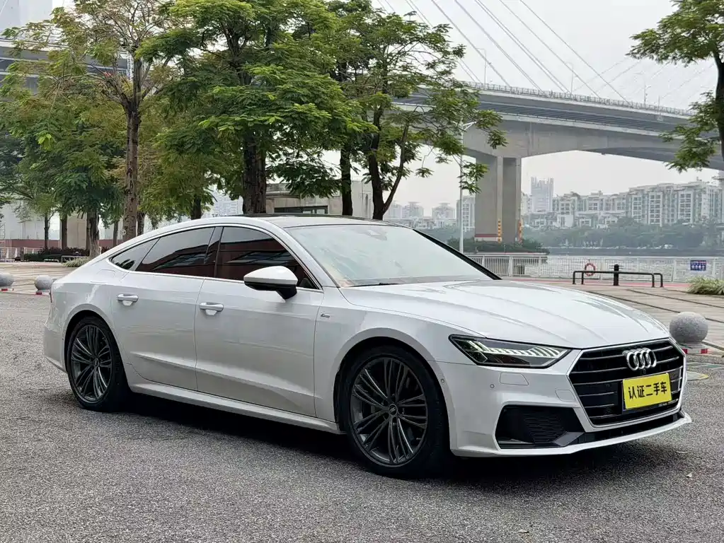 Audi A7 — фото 8