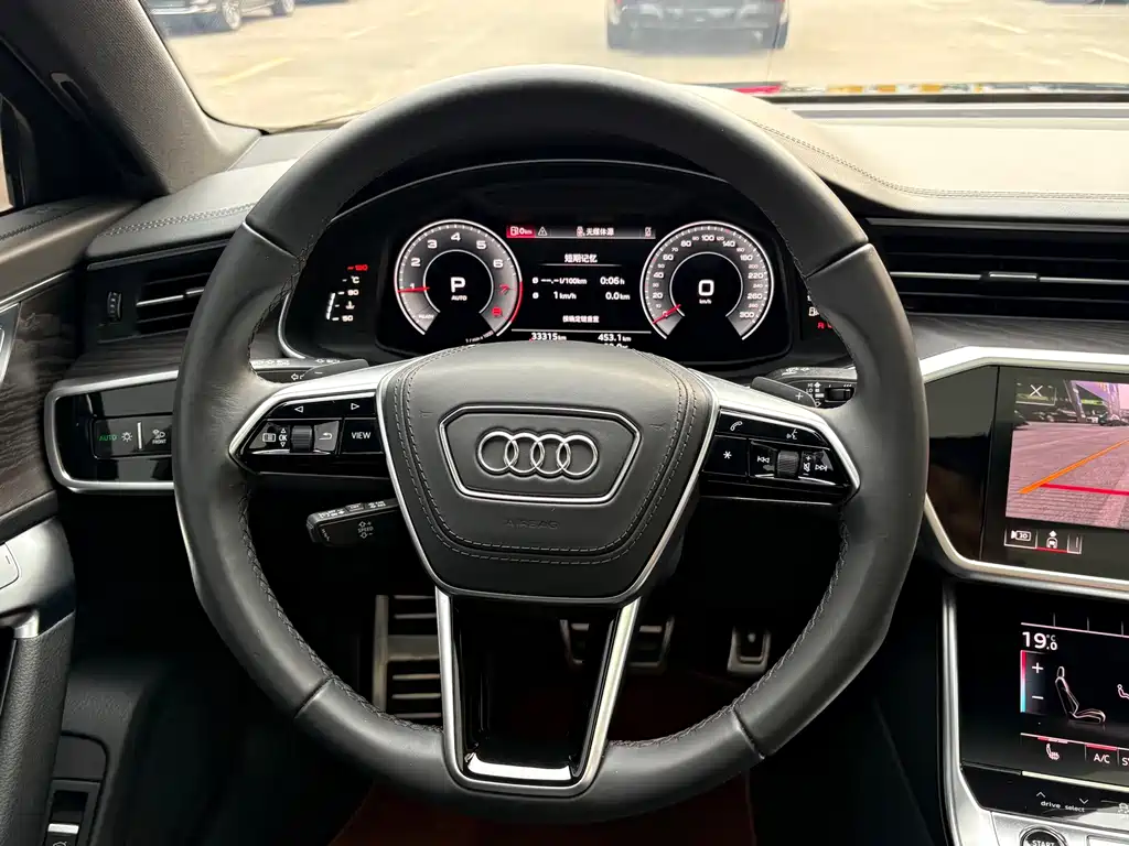 Audi A6L — фото 4