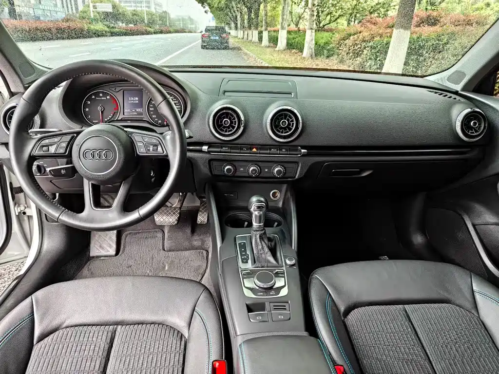 Audi A3 — фото 5