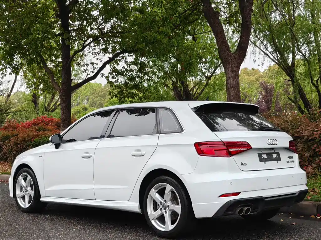 Audi A3 — фото 9