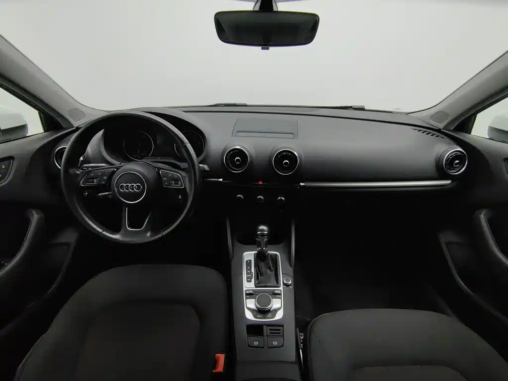 Audi A3 — фото 5