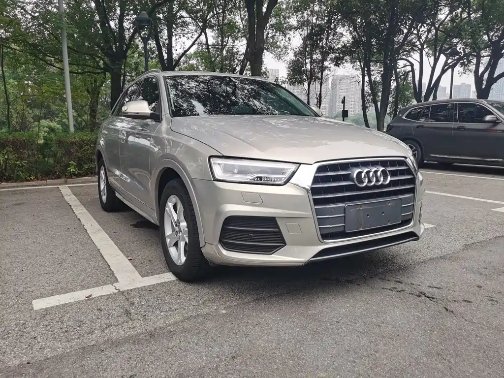 Audi Q3 — фото 3