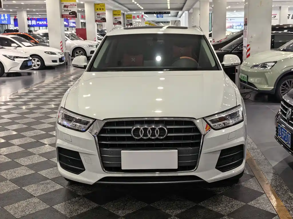 Audi Q3 — фото 2