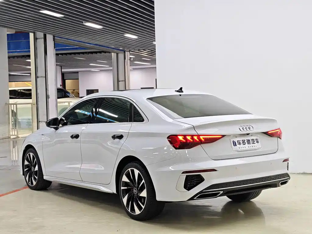Audi A3 — фото 5