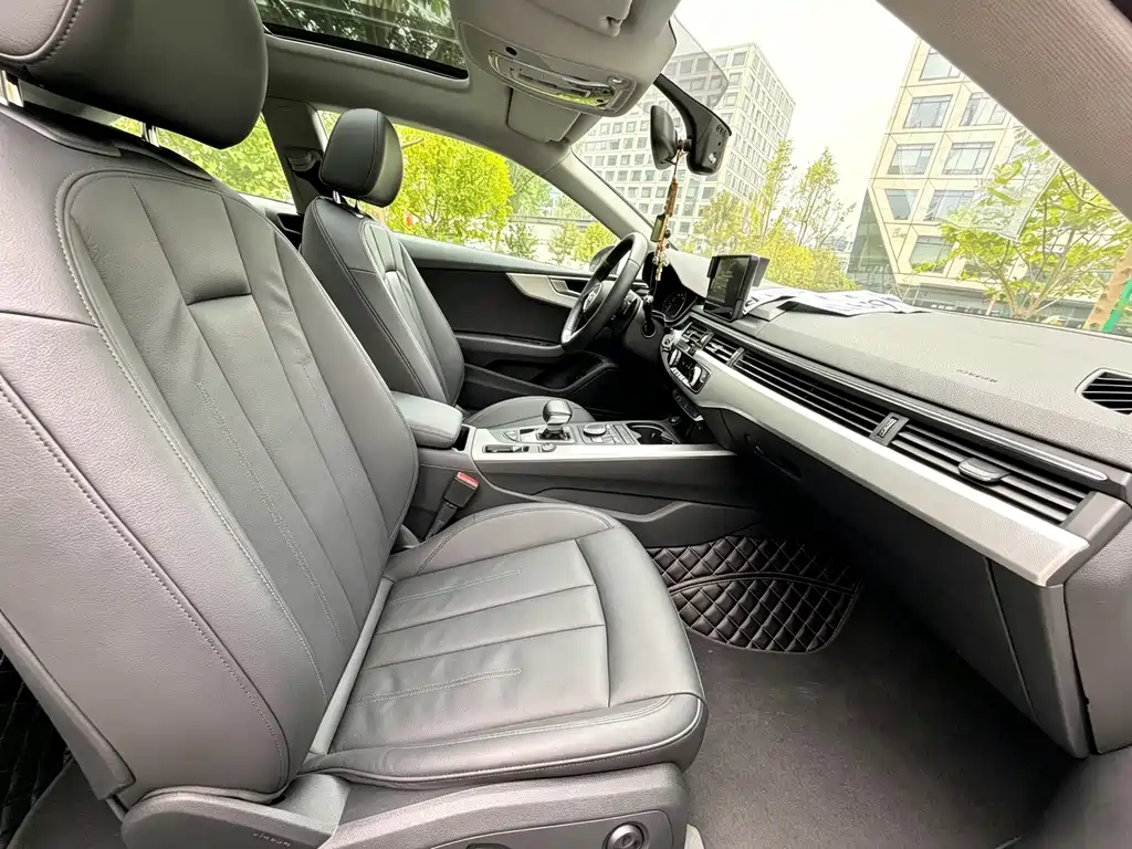 Audi A5 (Import) — фото 8