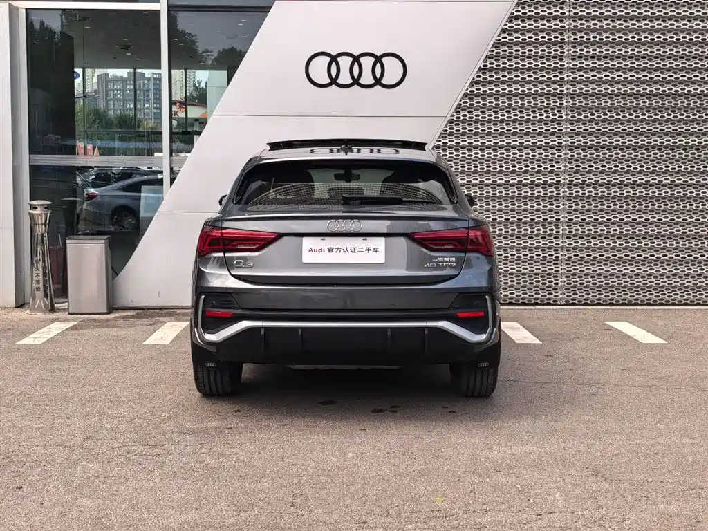 Audi Q3 Sportback — фото 4