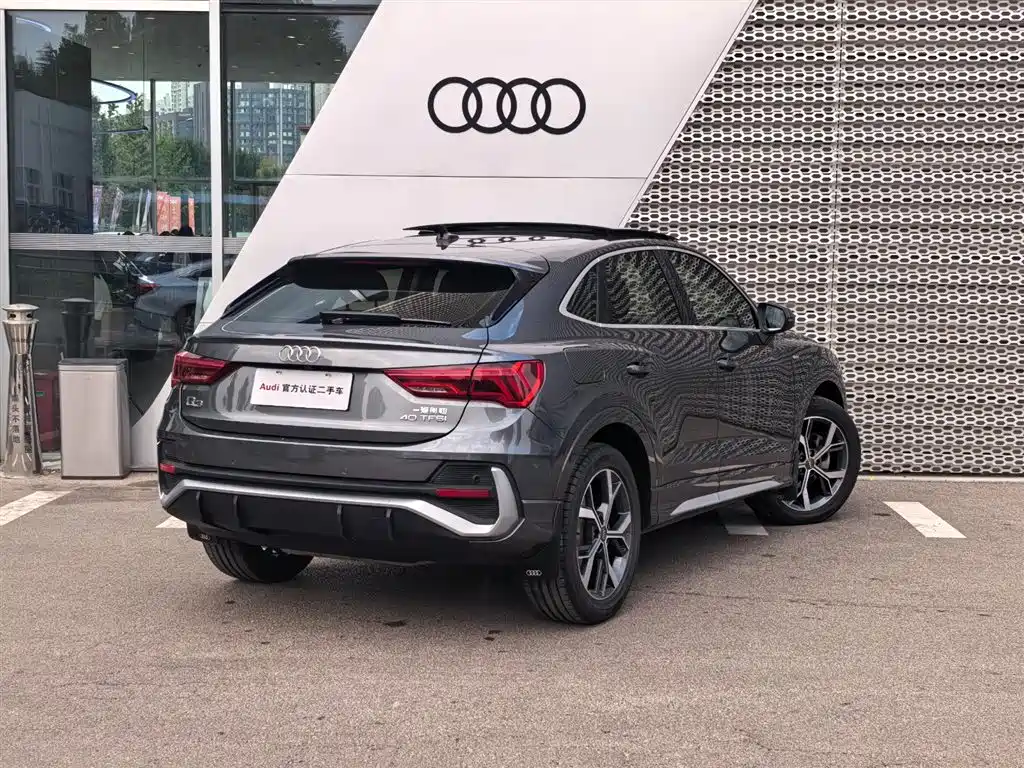 Audi Q3 Sportback — фото 5
