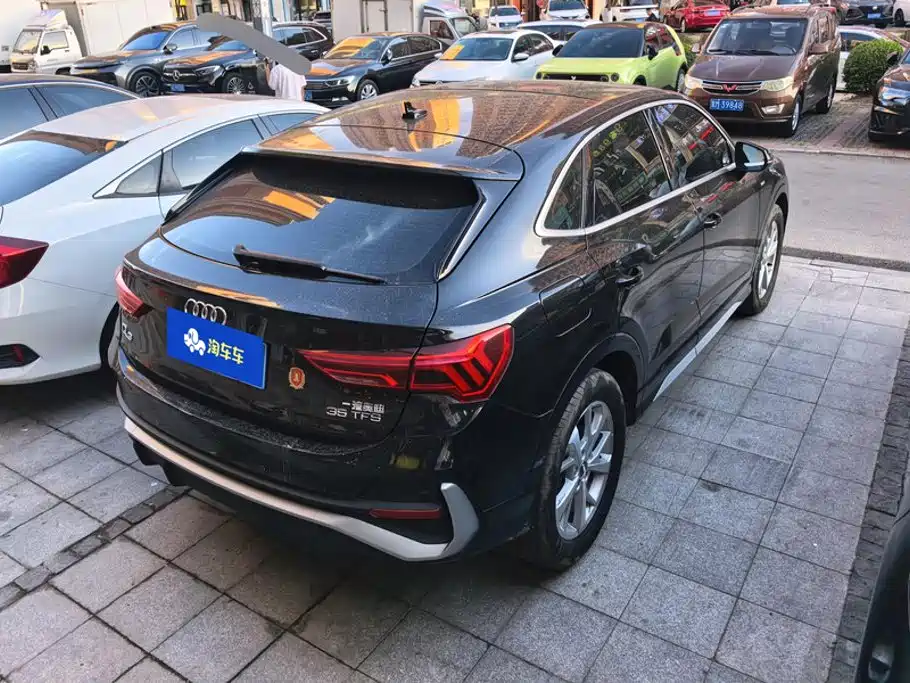 Audi Q3 Sportback — фото 3