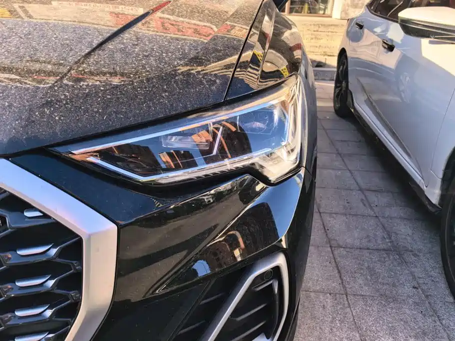 Audi Q3 Sportback — фото 5