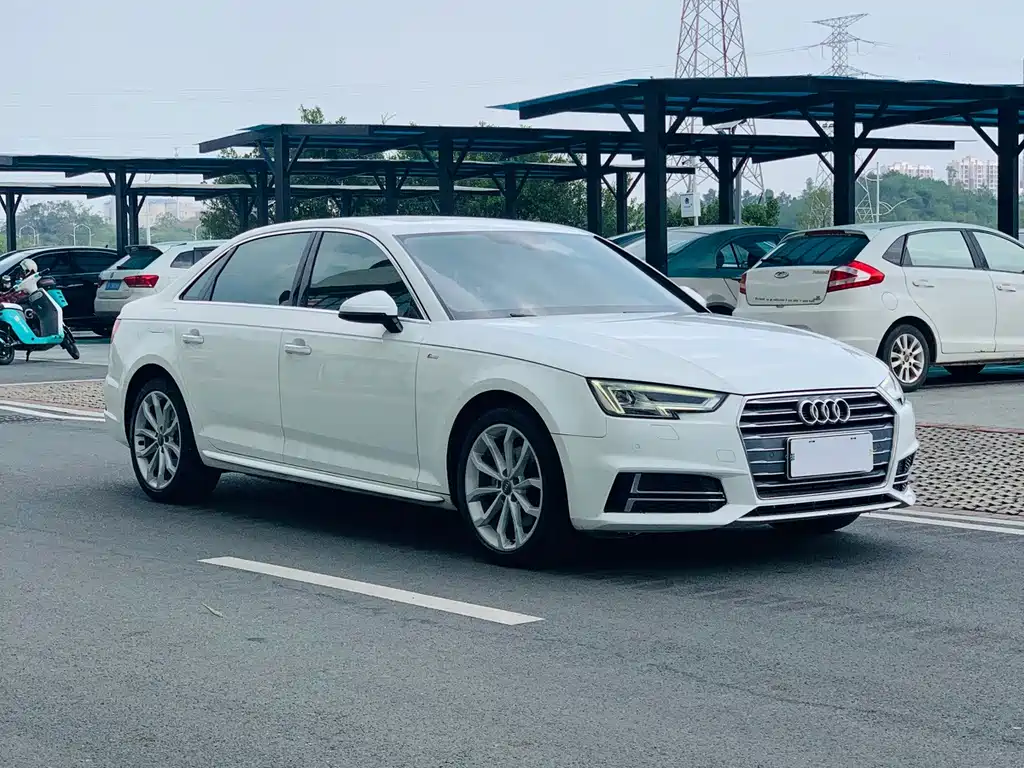 Audi A4L — фото 3