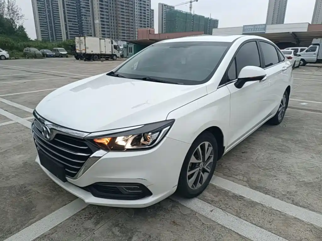 BAIC Senova D50 — фото 2