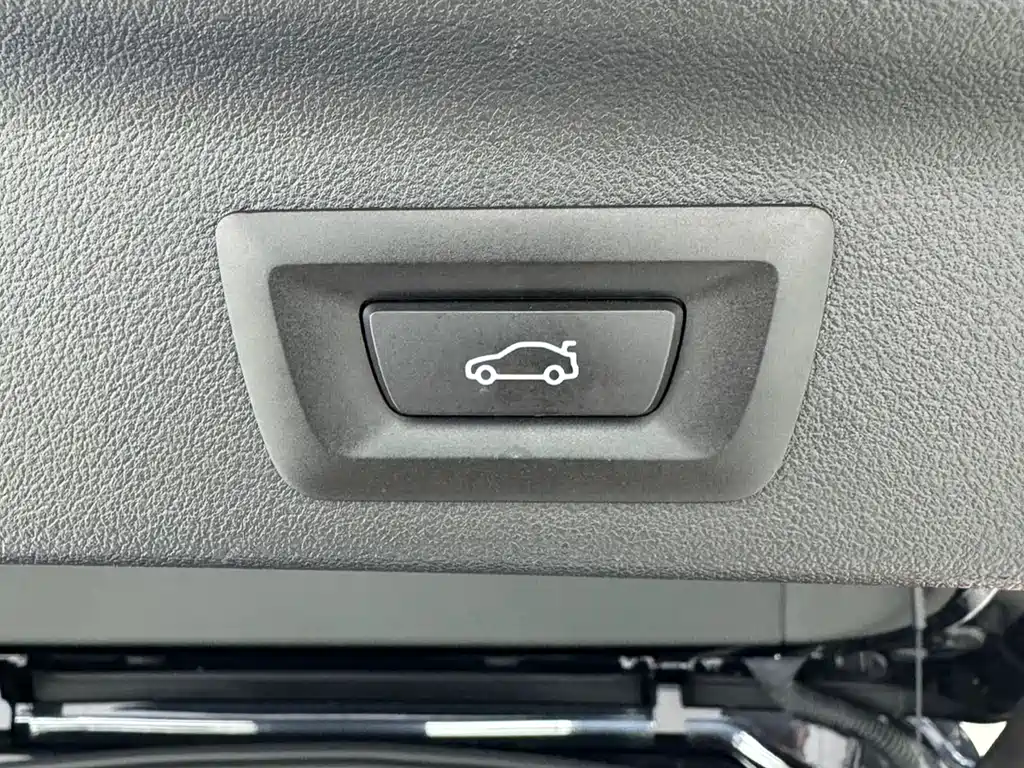 BMW X1 — фото 18